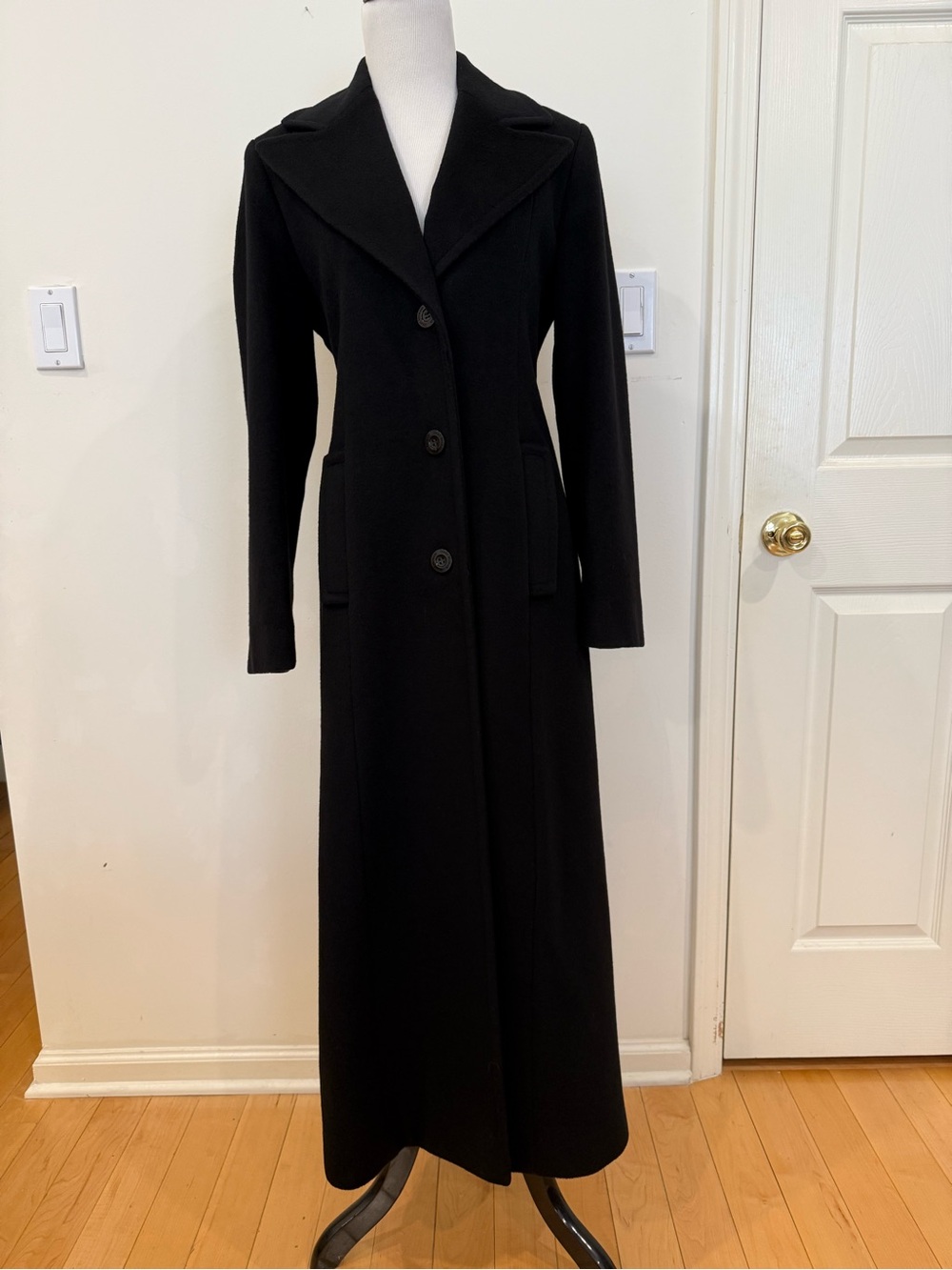 Isaac Mizrahi Long Black 100% Merino Wool Maxi Coat